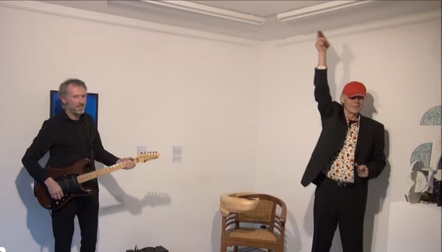 Performance “Get your ass up”